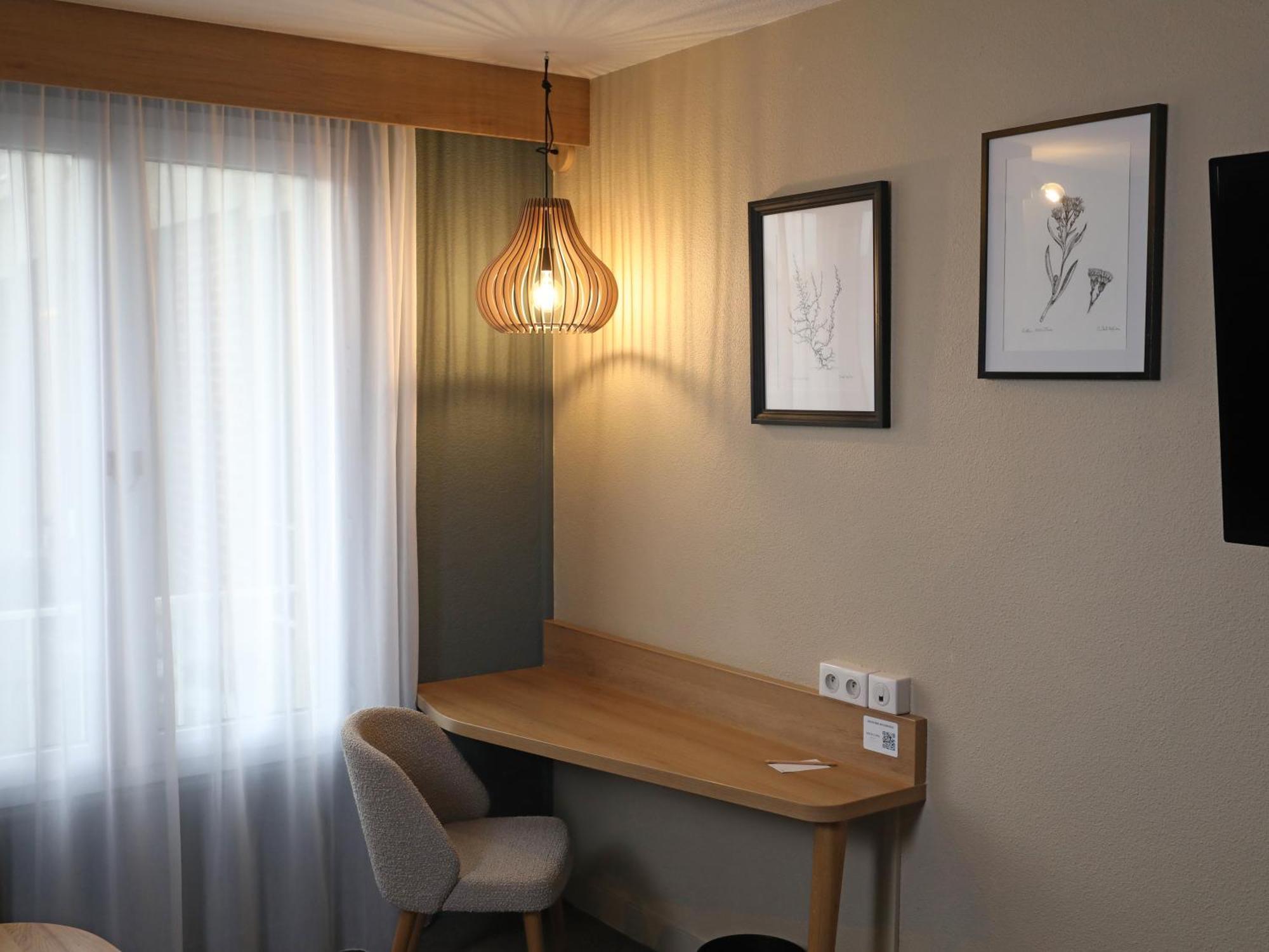 Mercure Centre - Porte De La Baie De Somme Hotel 4*